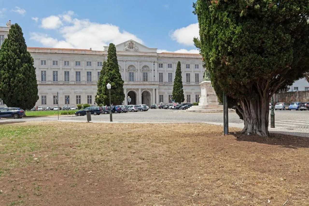 Quiet 3 Bedroom Apartment In Lisboa البرتغال
