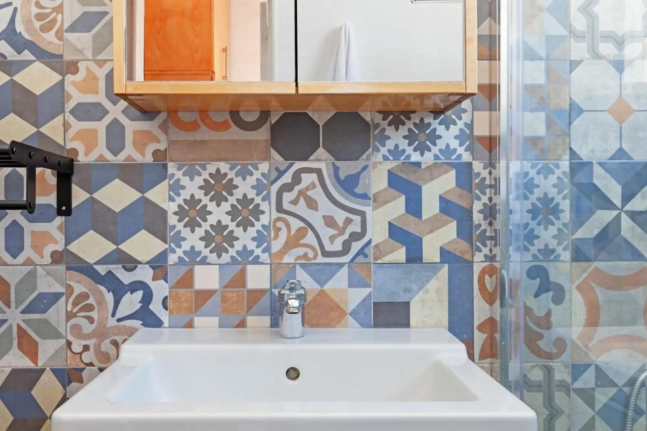Quiet 3 Bedroom Apartment In Lisboa البرتغال