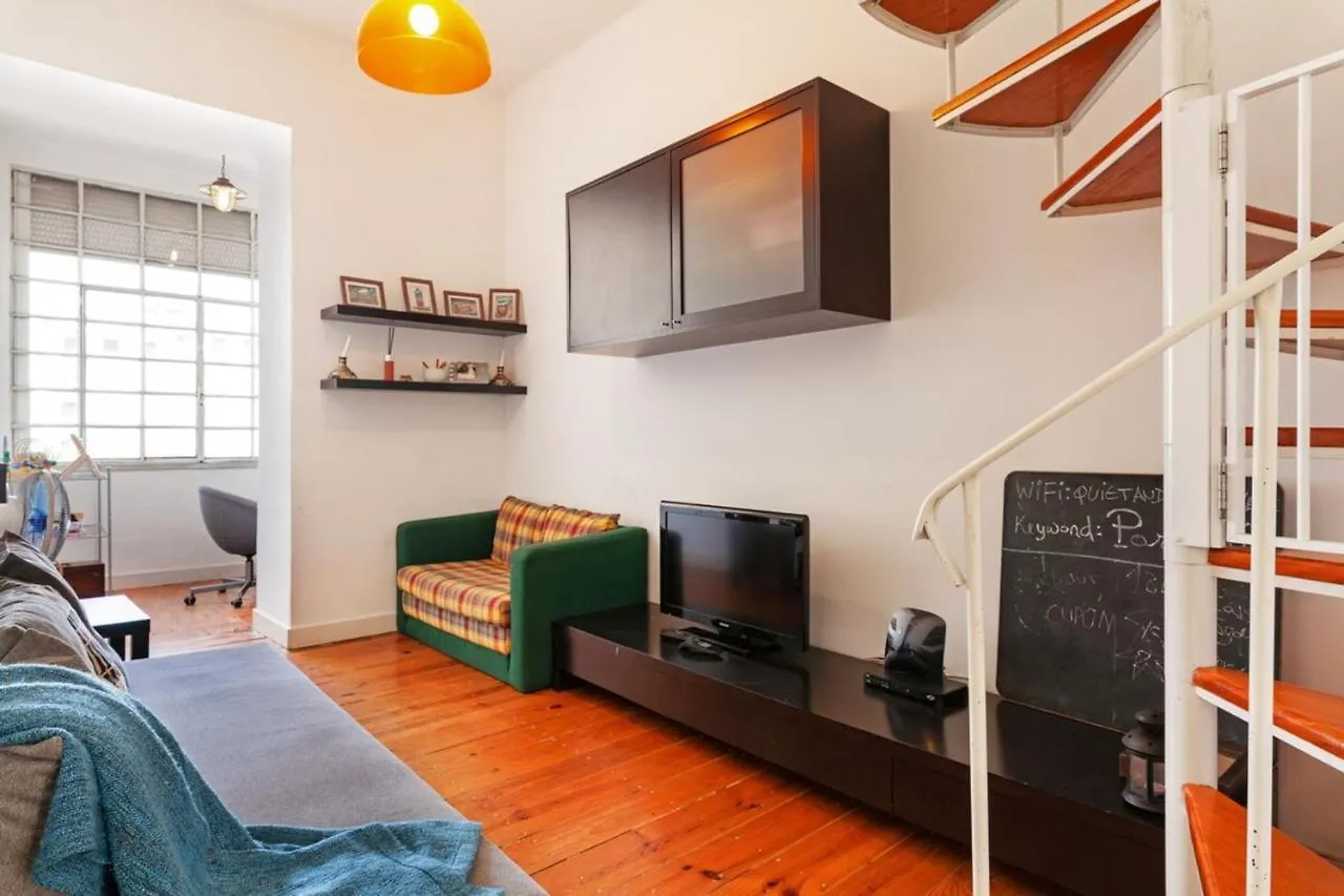 Quiet 3 Bedroom Apartment In Lisboa